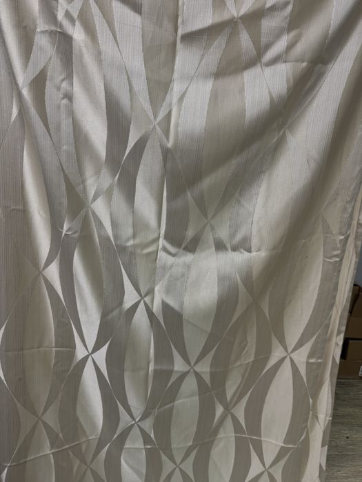 Продаю шторы, тюль на квартиры