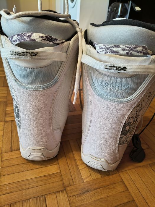 Boots snowboard Westige dama marimea 40 (26 cm)