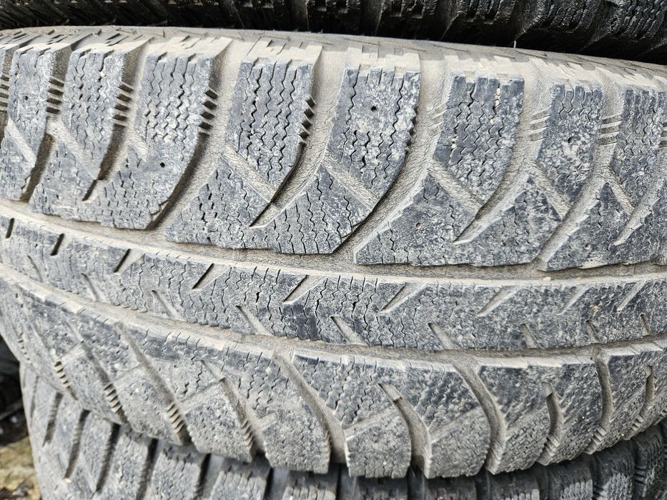 215/65R16 Lassa 4бр.