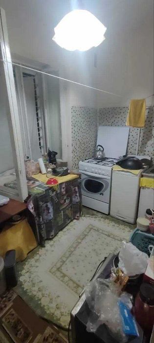 Продаю квартиру.ЮНУСАБАД 17 замок счастья 1\1\5 без ремонта