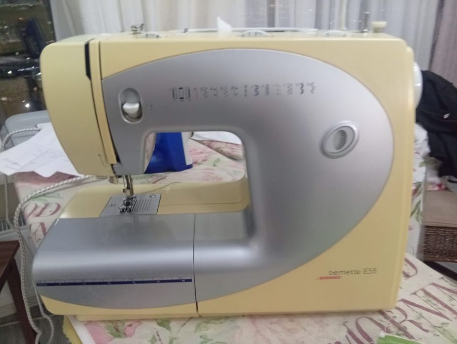 Швейная машинка Бернина
