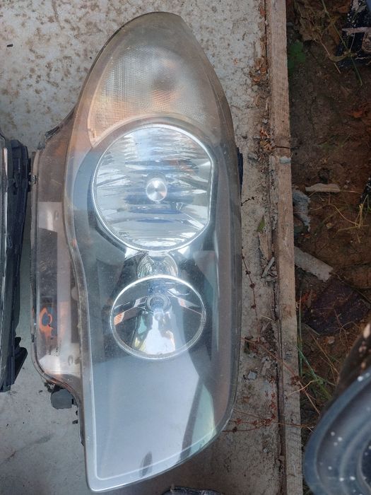 Десен фар бмв bmw е87 е81                  .