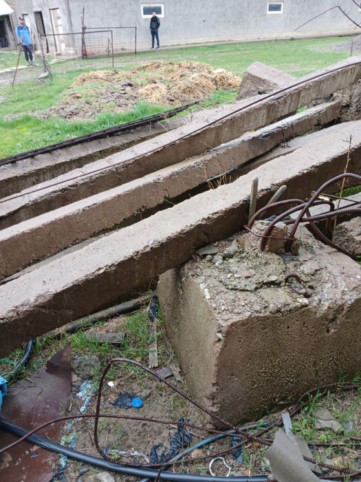 Столба сотилади паркентда