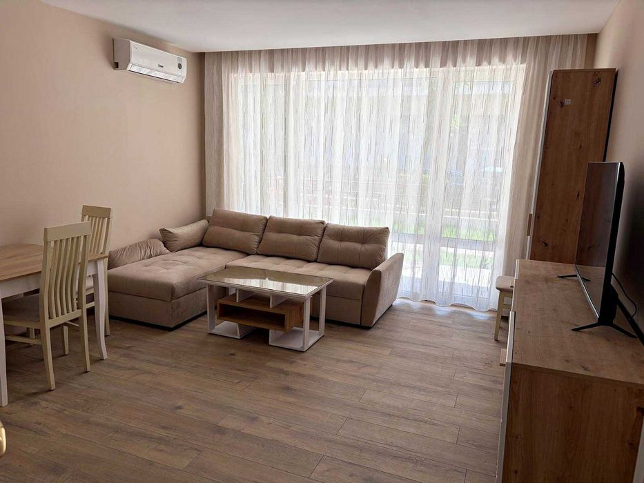 Продава се Двустаен апартамент в к.к. Елените - 61 кв.м за 1246 €/кв.м - Снимка #2