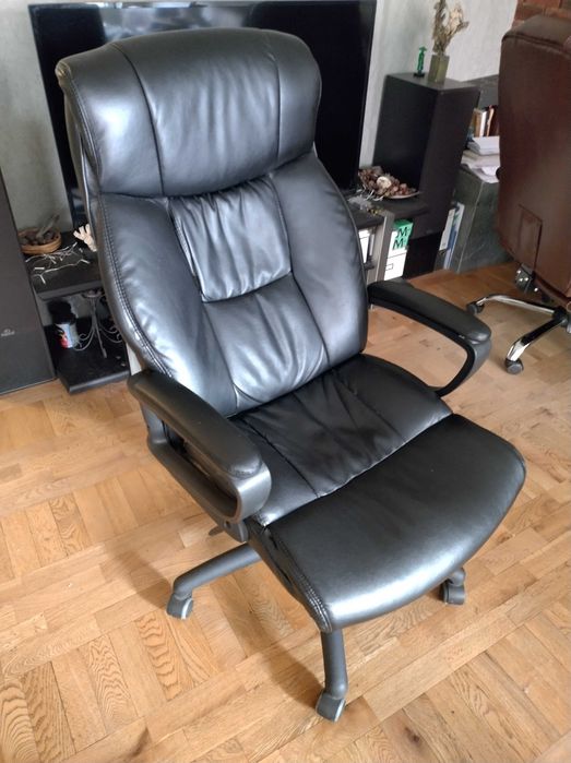 Директорски офис стол, като нов