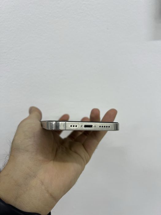 Продам Iphone 12 pro 256GB
