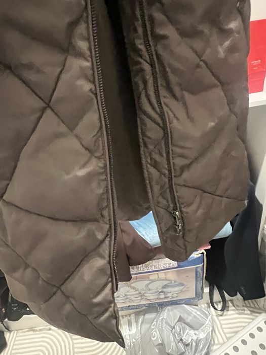 Продам женскую теплую куртку
