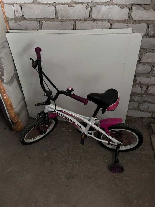 Продам дет велосипеды и самокат