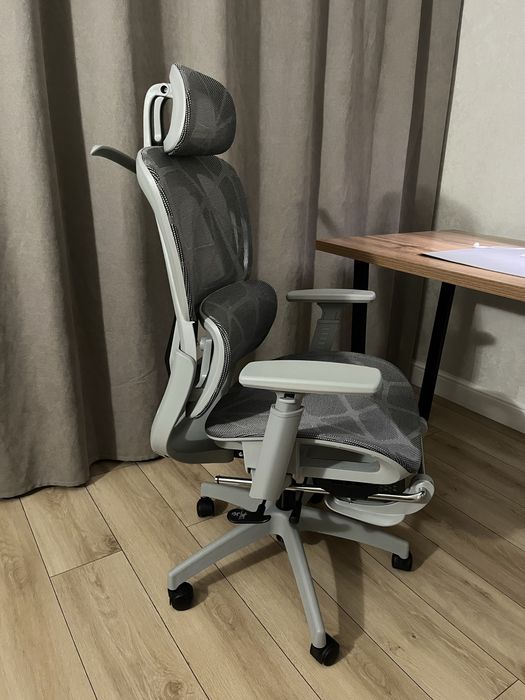 Кресло офисное (компьютерное)