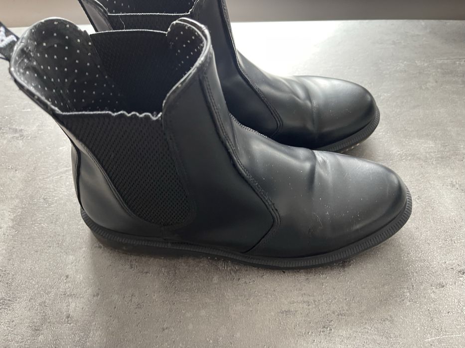 Dr.Martens Боти тип челси Flora