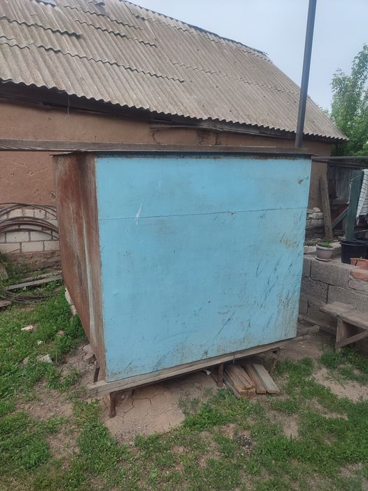 Продам бак 5 кубов примерно