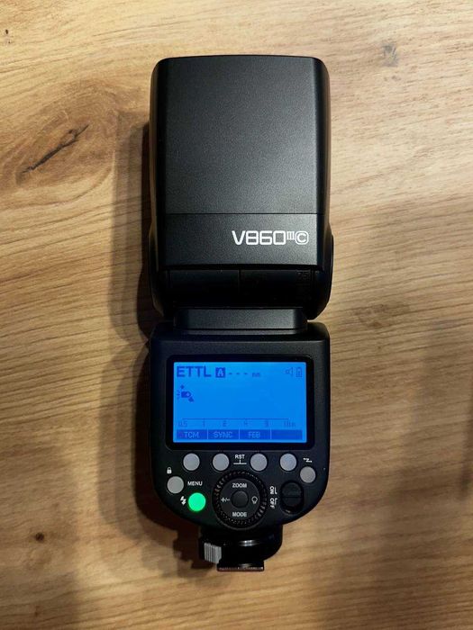 Светкавица Godox Ving V860III C