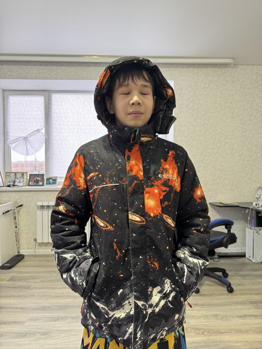 Зимняя куртка на мальчика подростка