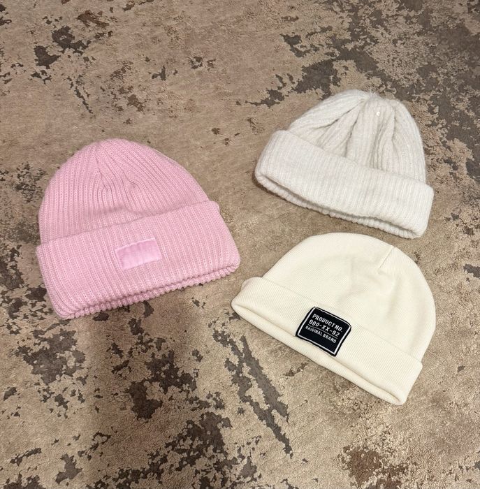 Сет зимни дамски шапки