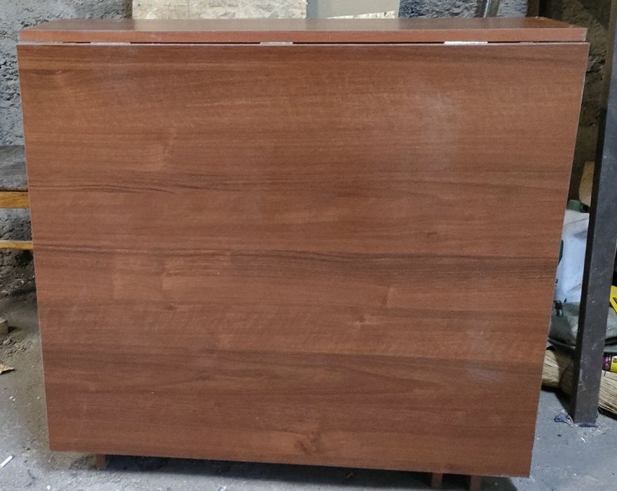 Продам Стол книжку