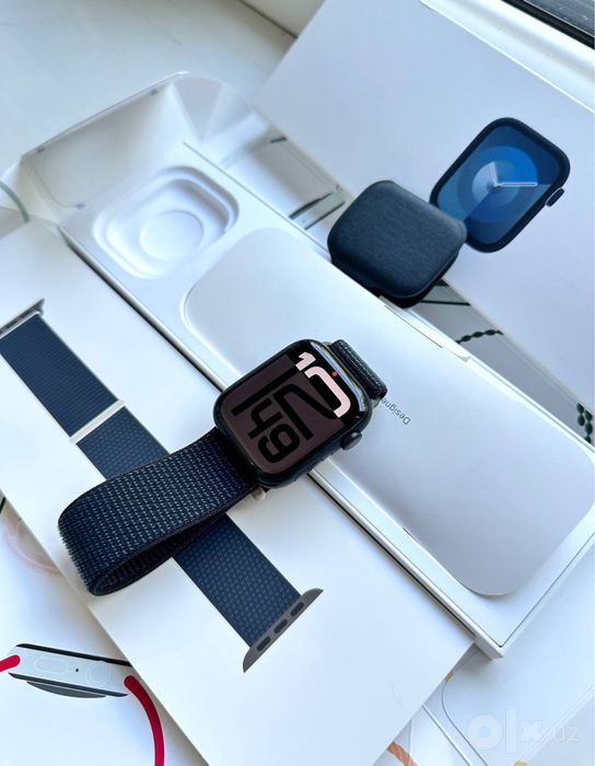 Apple iWatch 9 Midnight 45mm
