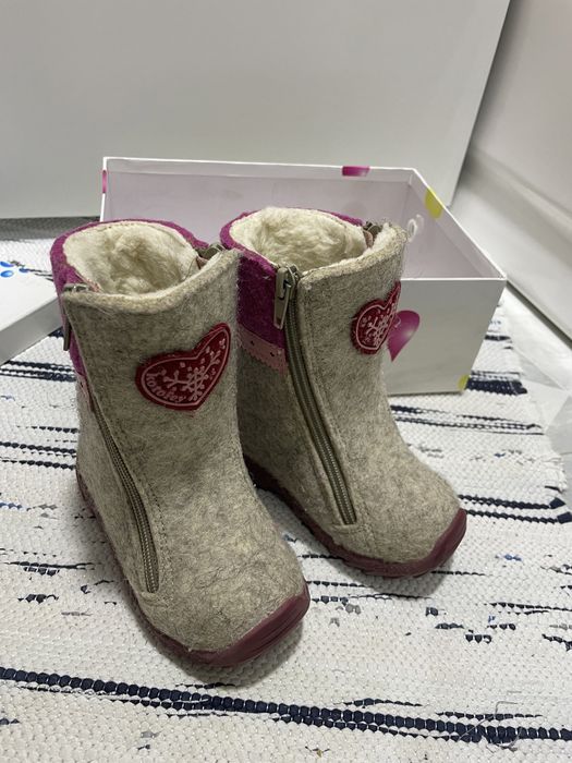 Сапоги для девочки