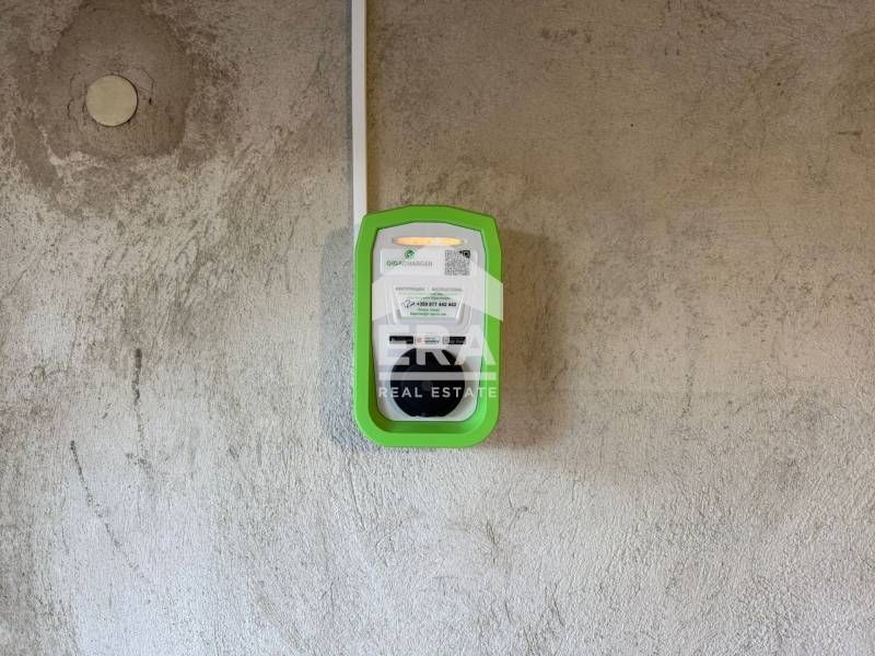 Дава се под наем Гараж / Паркомясто в Варна, ХЕИ - 24 кв.м за 180 € - Снимка #3