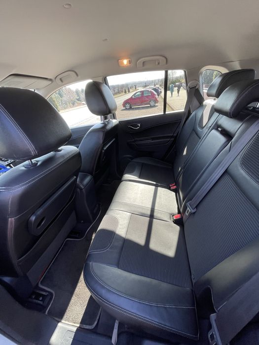 VAND/ SCHIMB ( cu  Logan) Renault Koleos 2012 – 2.0 dCi 150 CP – Bose, piele, navigație, Keyless Go – 199.000 km in crestere