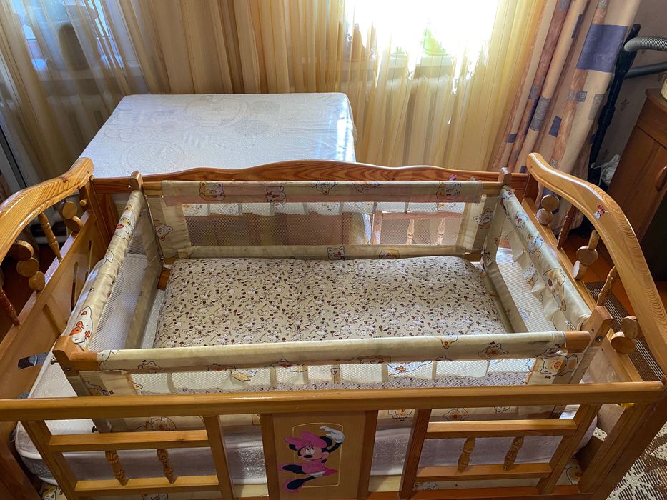 Манеж детский б/у