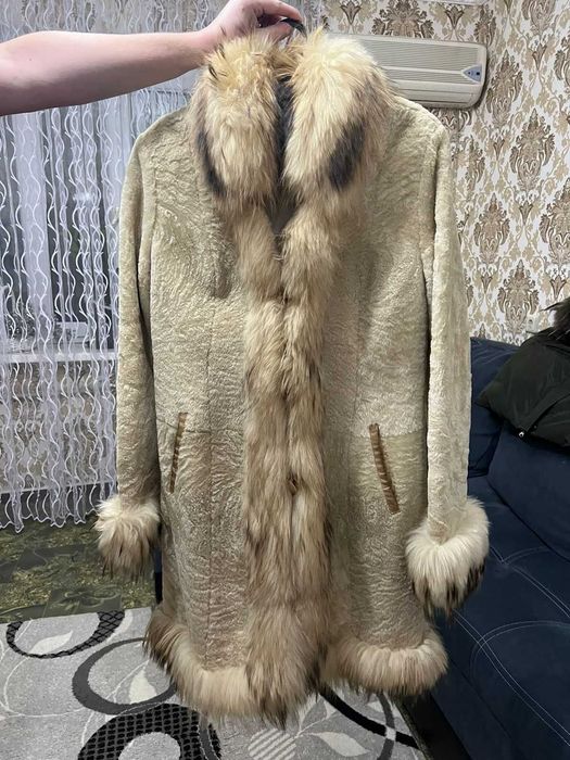 Продам шубку в отличном состоянии