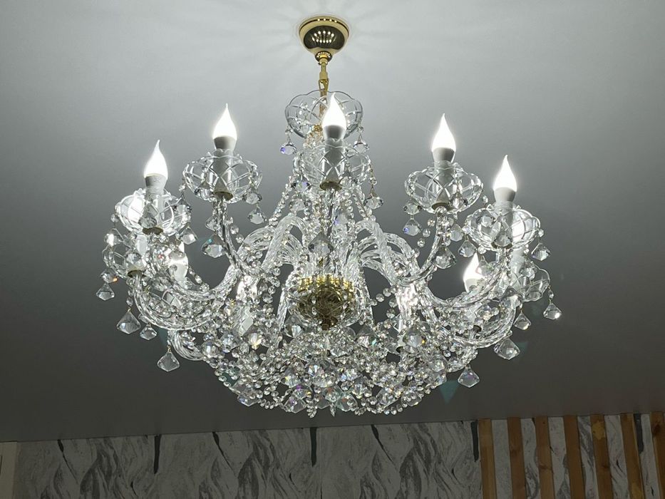Продаётся люстра, богемская хрусталь
