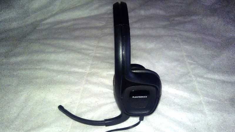 Слушалки с микрофон Plantronics .Audio 355