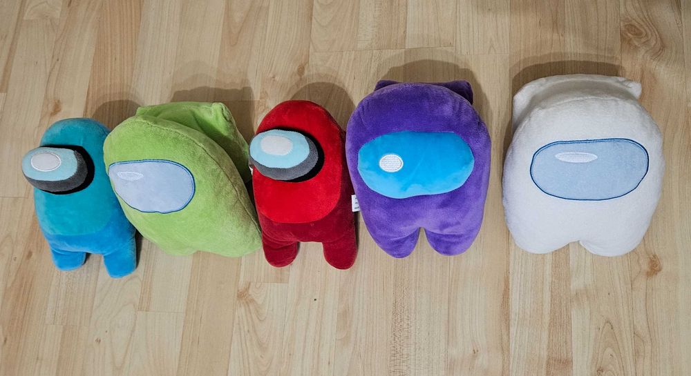 Among us плюшени играчки