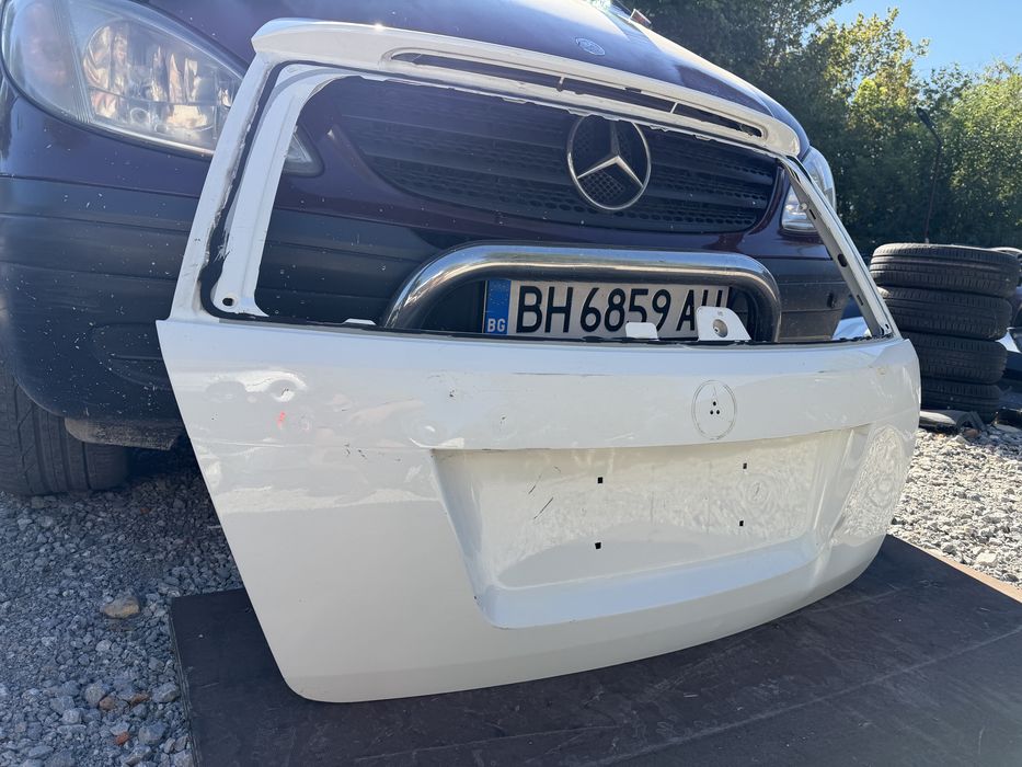Капак Mercedes C Class W204