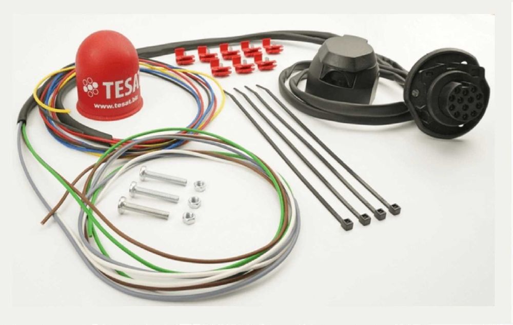 Куплунг 13 пина със свързани кабели за каравани и ремаркета