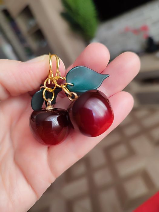 Cercei cireșe drăguți!