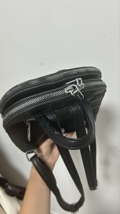 Продам рюкзак женский