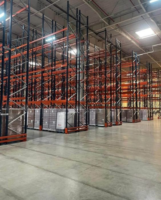 Rafturi metalice de vanzare  pe stoc