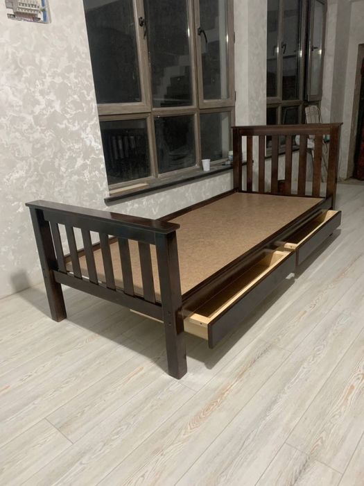 1 kishilik kravat 100% yogochdan