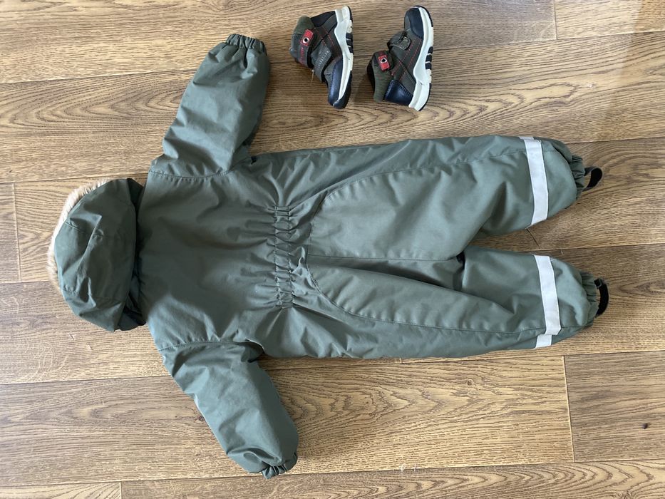 Детский комбинезон +ботинки