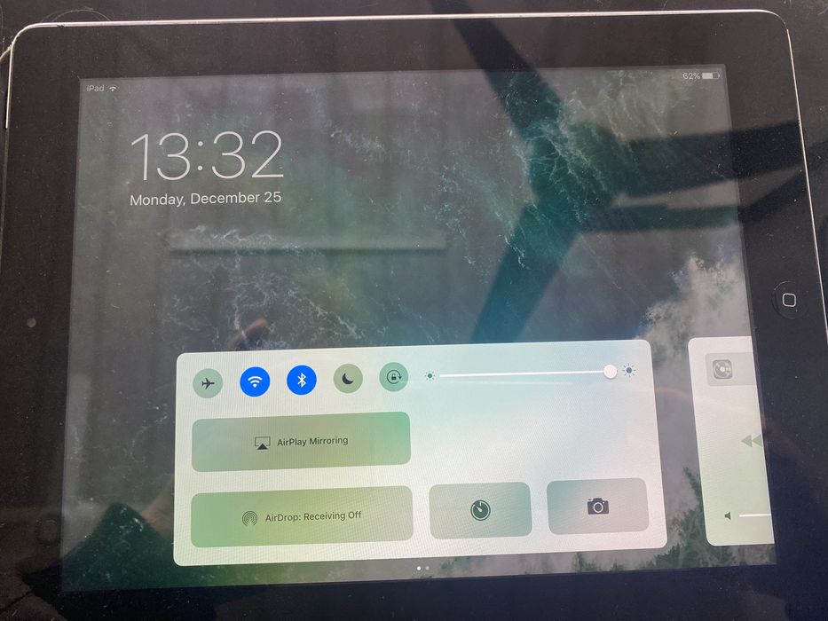 Ipad 4 ipad 3 ipad mini sotiladi