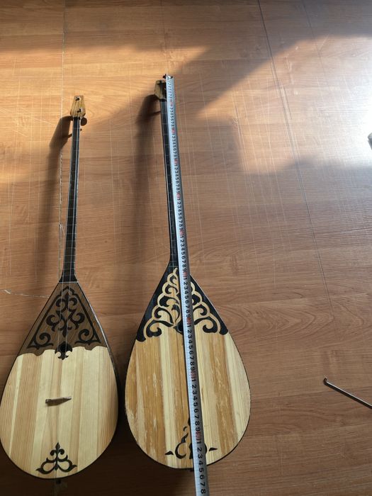 Продам две домбры для ребенка