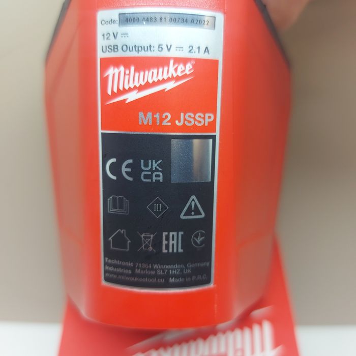 ПРОМОЦИЯ.Акумулаторна блутут колона Milwaukee M12 JSSP-0