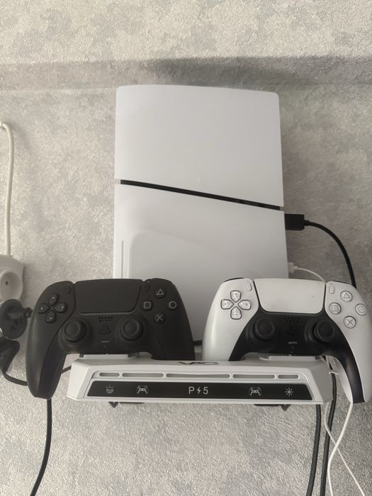 Продается PlayStation 5 Slim