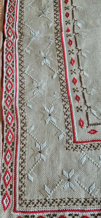 Колекция ретро покривки и каренца - големи, ръчно плетени, бродерия