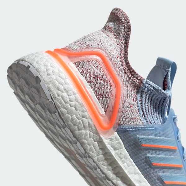 Оригинални  дамски обувки ADIDAS ULTRABOOST 19  размер  EU 39 1/3