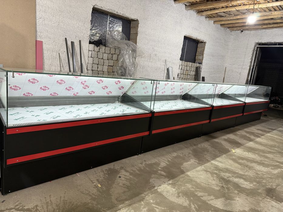 Витрина холодильник