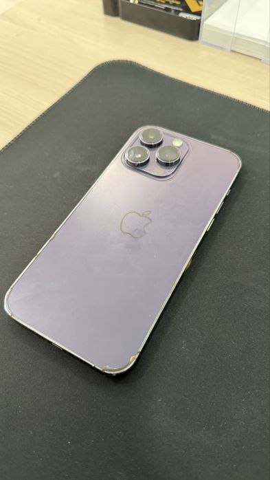 Продам айфон 14 про макс