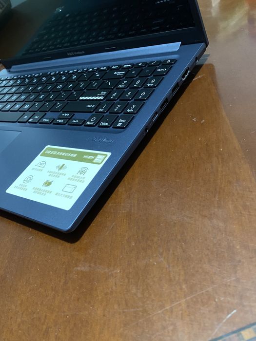 Asus Vivobook Pro15