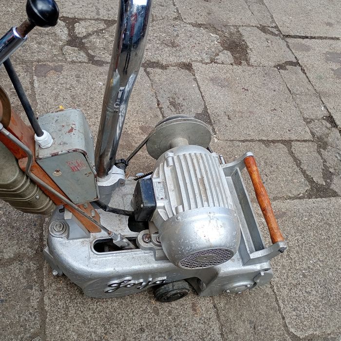 Mașina de șlefuit parchet Joya 300