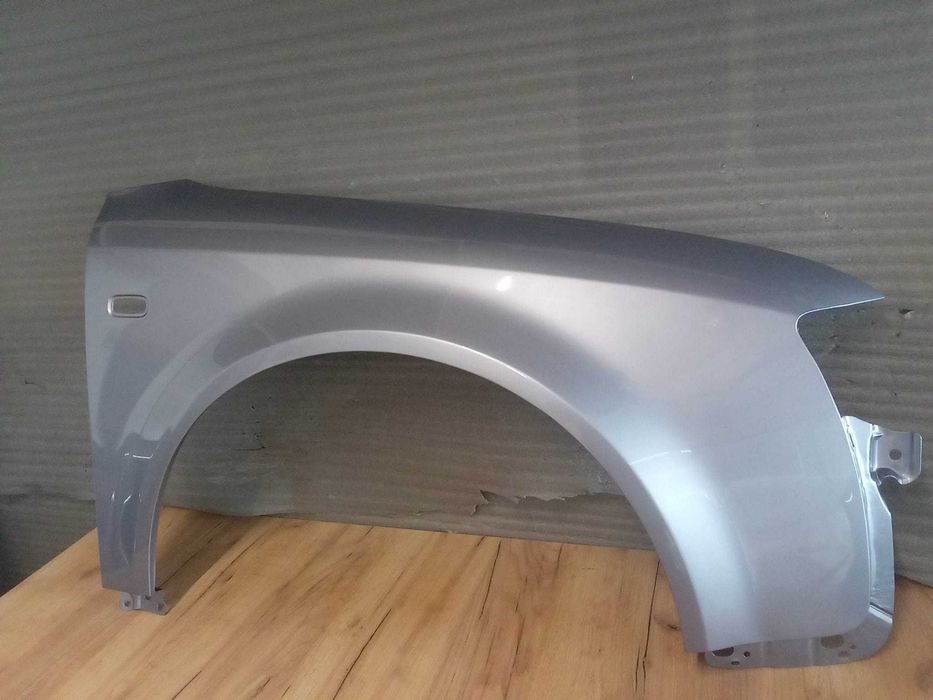 Aripa fata stanga/dreapta Audi A4 B6 Gri LY7H 2000-2004 VOPSITA
