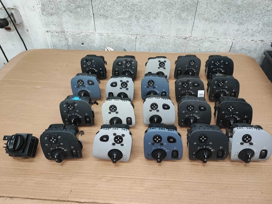 Ключ - Ключове за фарове от Мерцедес