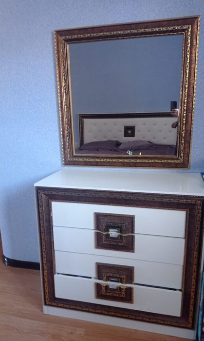 Спальная гарнитура