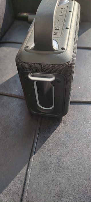 singe kalonkasi sotiladi 2 ta mikrafoni bor yengi!