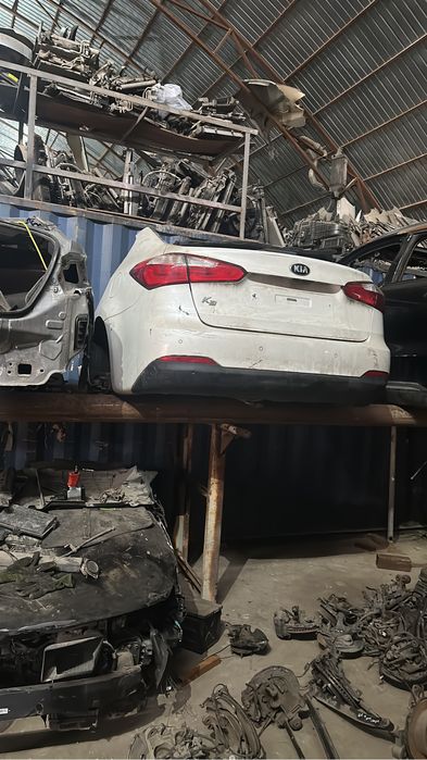 Kia k3 Cerata 2014 и 2015 год задний крыло багаж все продается в сборе